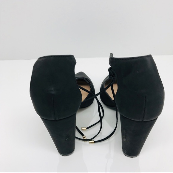 Breckelle’s Point Toe Black High Heels - Picture 5 of 11